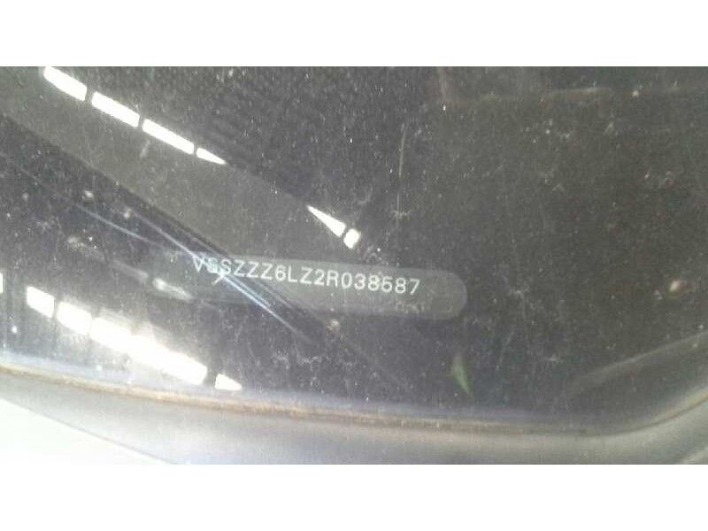 seat ibiza (6l1) del año 2002