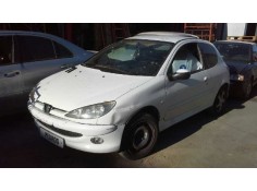 peugeot 206 berlina del año 2003