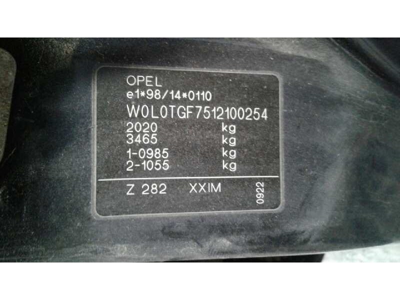 opel zafira a del año 2000