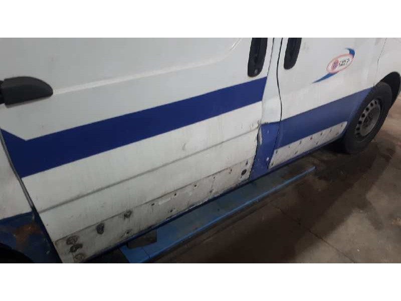 opel vivaro del año 2004