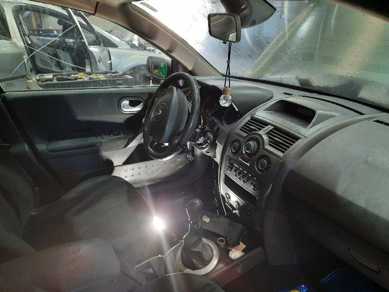 renault megane ii berlina 5p del año 2005