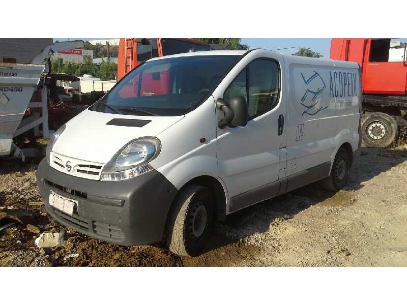 nissan primastar (x83) del año 2005