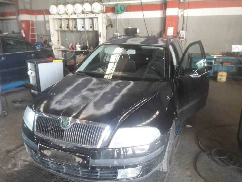 skoda octavia combi (1z5) del año 2006
