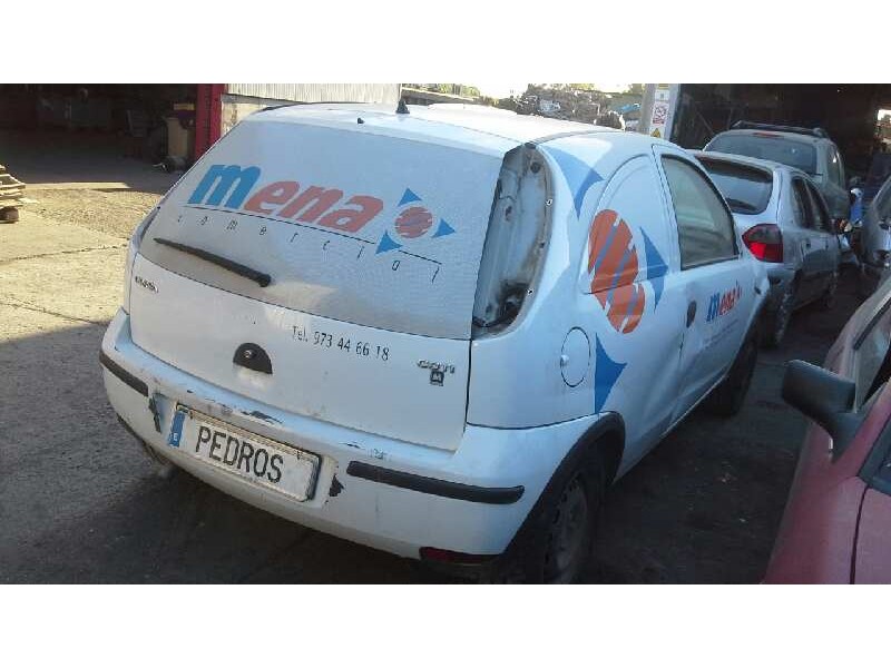 opel corsa c del año 2004