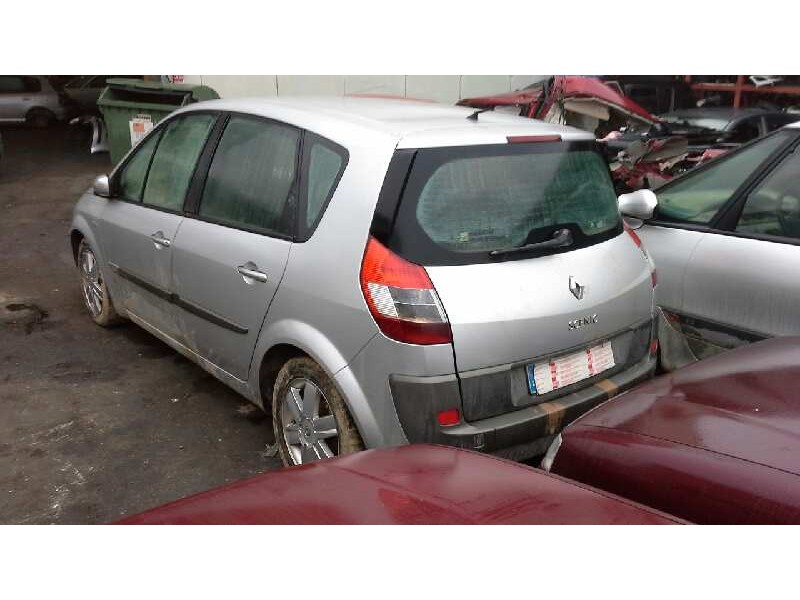 renault scenic ii del año 2005