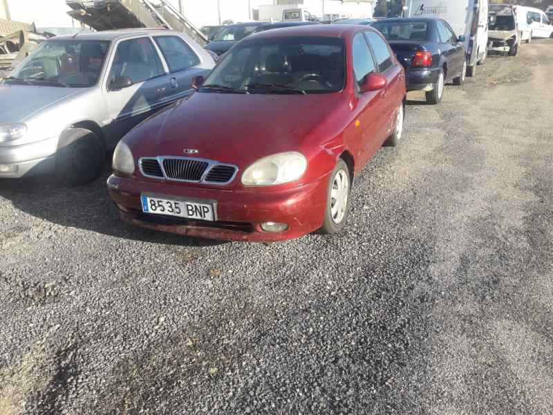 daewoo lanos del año 2001