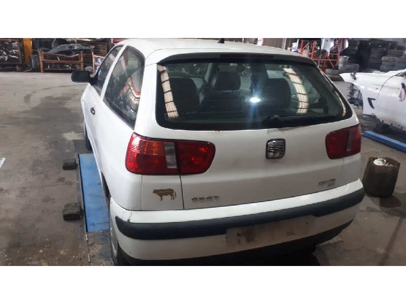 seat ibiza (6k1) del año 2001