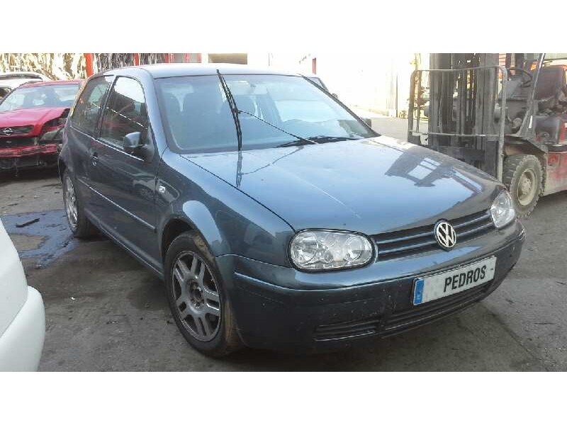 volkswagen golf iv berlina (1j1) del año 2001