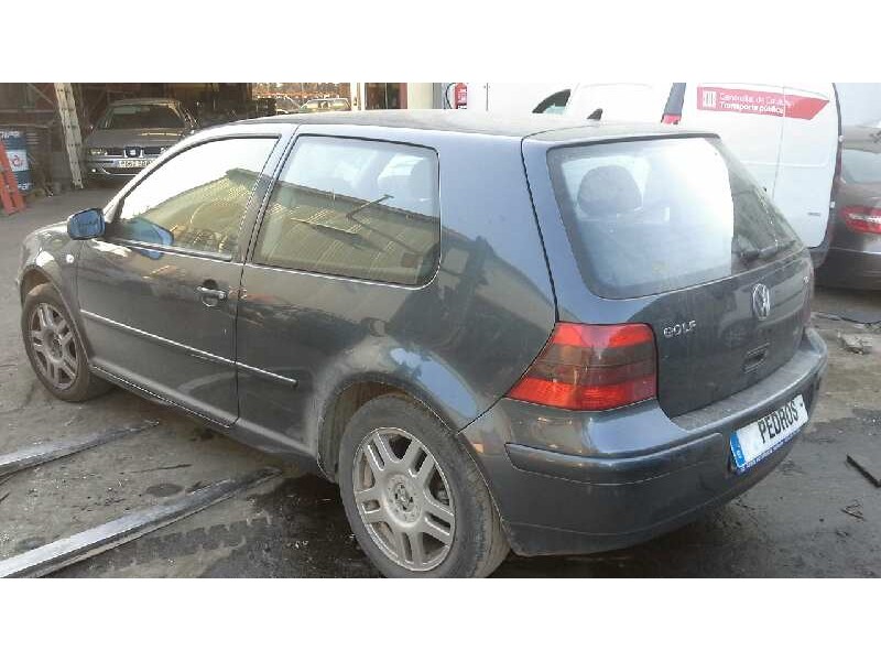 volkswagen golf iv berlina (1j1) del año 2001