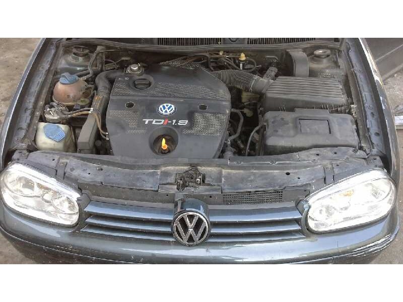 volkswagen golf iv berlina (1j1) del año 2001