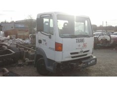 nissan atleon del año 2003 2