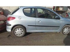 peugeot 206 berlina del año 2003