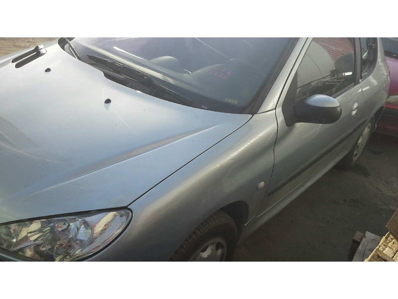 peugeot 206 berlina del año 2003