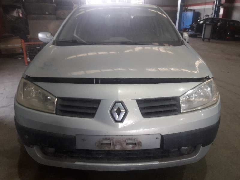 renault megane ii berlina 5p del año 2002