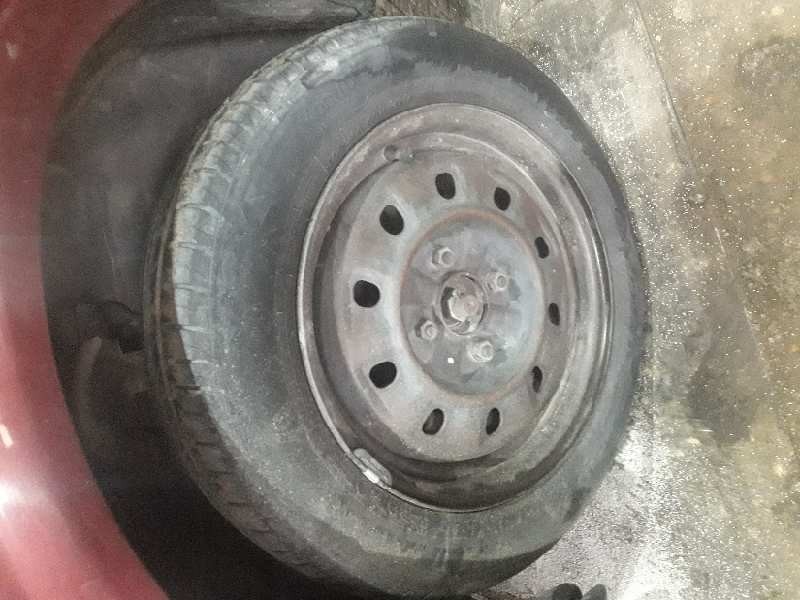 nissan almera (n16/e) del año 2001