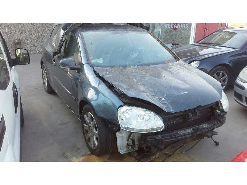 volkswagen golf v berlina (1k1) del año 2005