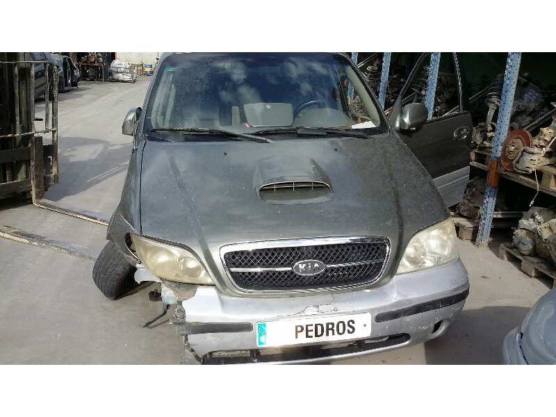 kia carnival ii del año 2004
