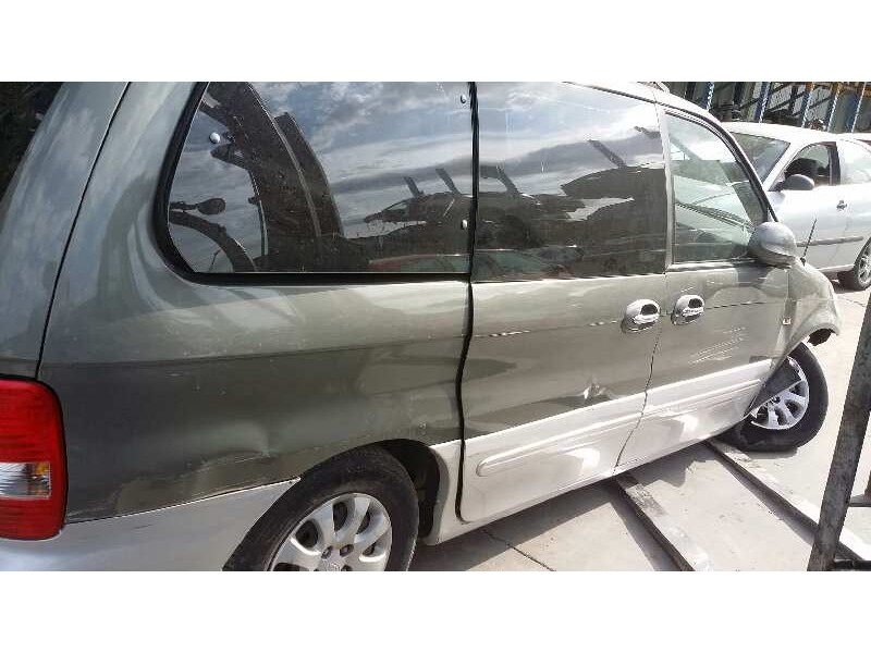 kia carnival ii del año 2004
