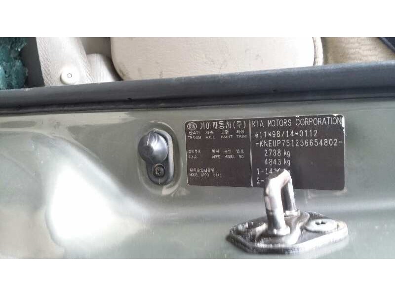 kia carnival ii del año 2004