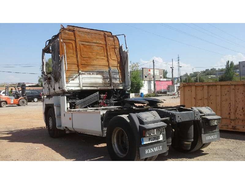 renault magnum del año 2005