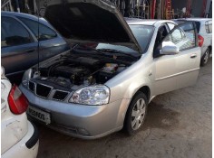 daewoo nubira berlina del año 2003