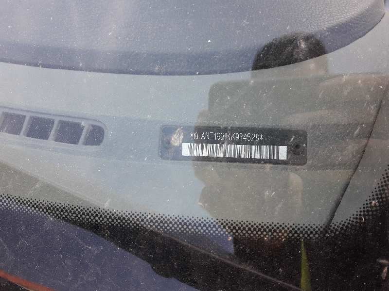 daewoo nubira berlina del año 2003