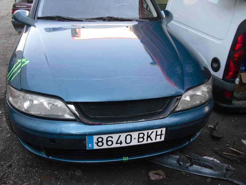 opel vectra b berlina del año 2001