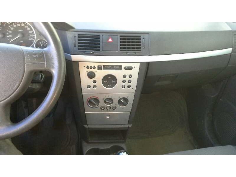 opel meriva del año 2003