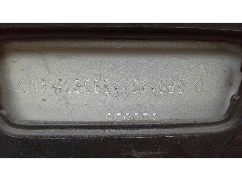 renault trafic combi (ab 4.01) del año 2004