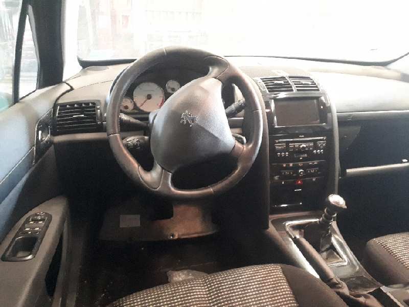 peugeot 407 sw del año 2010