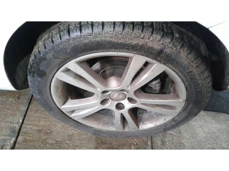 seat ibiza (6j5) del año 2012