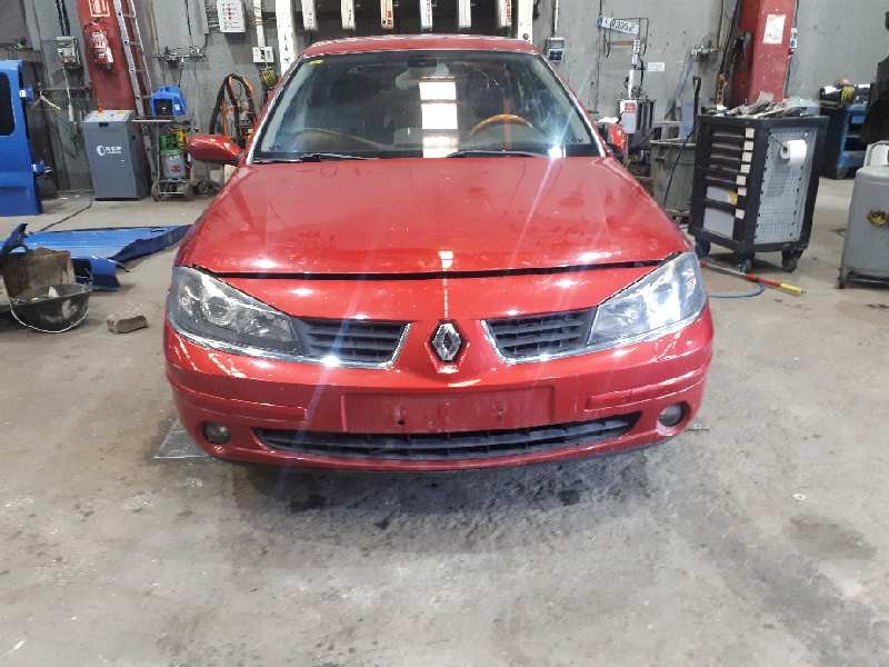 renault laguna ii (bg0) del año 2005