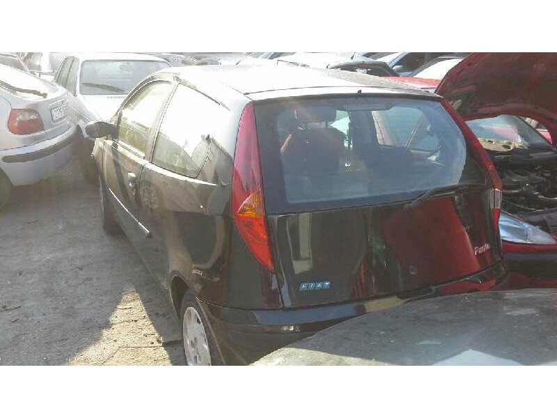 fiat punto berlina (188) del año 2002