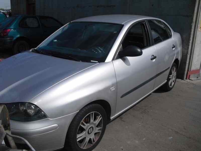 seat cordoba berlina (6l2) del año 2002