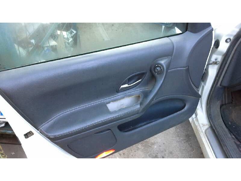 renault laguna ii grandtour (kg0) del año 2003