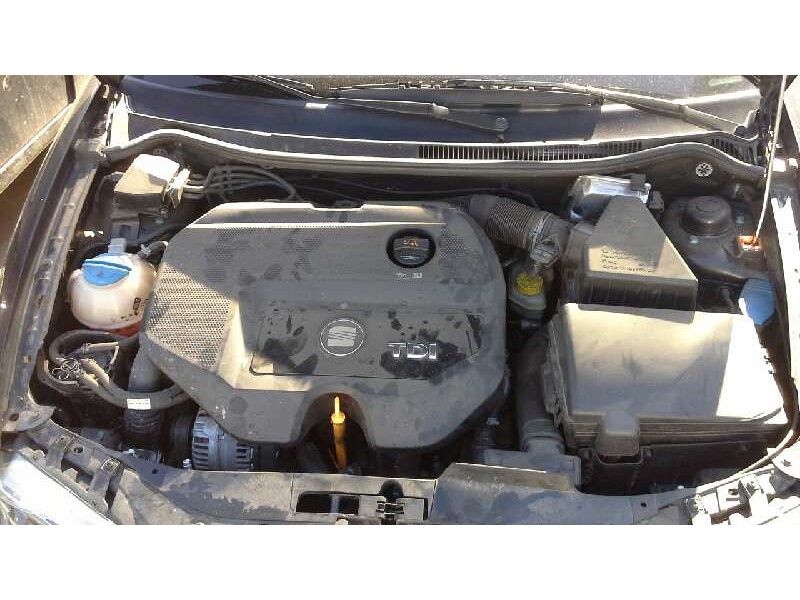 seat ibiza (6l1) del año 2005