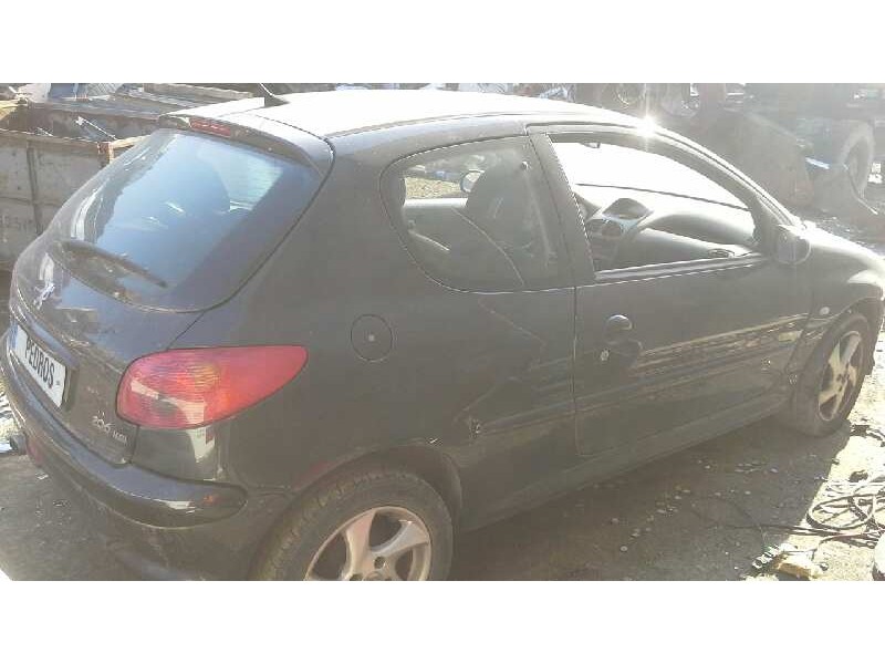 peugeot 206 berlina del año 2005