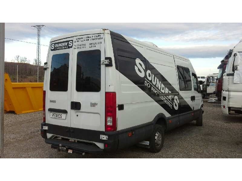 iveco daily caja cerrada (1999 =>) del año 2006