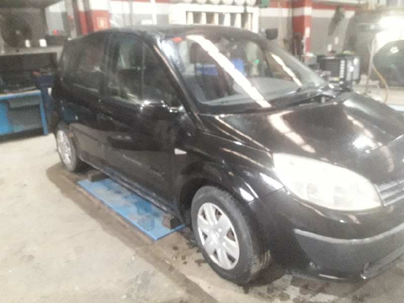 renault scenic ii del año 2005