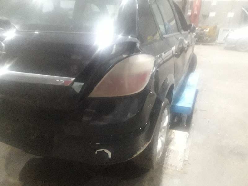 opel astra h berlina del año 2004