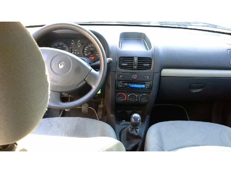 renault clio ii fase ii (b/cb0) del año 2003