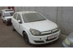 opel astra h berlina del año 2004
