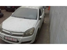 opel astra h berlina del año 2004 2