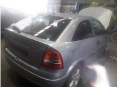 opel astra g berlina del año 2001 2