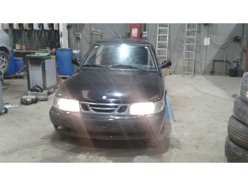 saab 9-3 coupé del año 2001