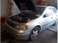 opel astra g berlina del año 1999