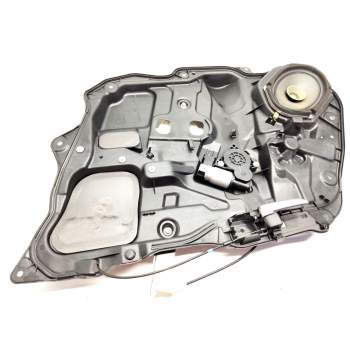 Recambio de elevalunas delantero derecho para mazda 3 berlina (bk) 2.0 crtd active+ referencia OEM IAM BP4K5897XG  