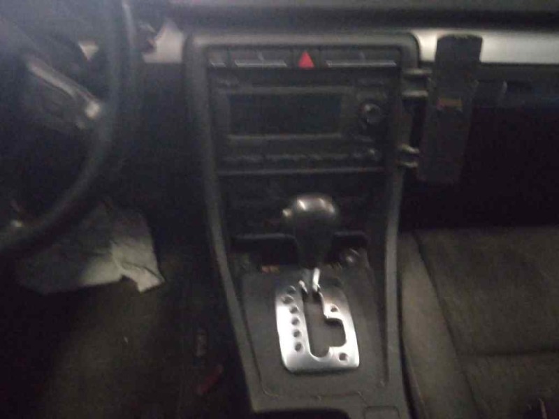 audi a4 avant (8e) del año 2007