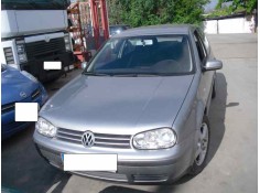 volkswagen golf iv berlina (1j1) del año 2002 2