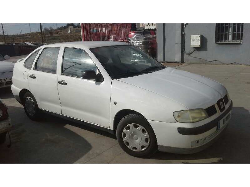 seat cordoba berlina (6k2) del año 2002